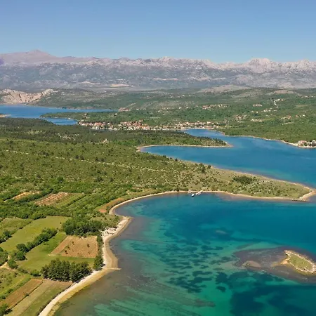 Vala, 4*, Sea View & Private Heated Pool *