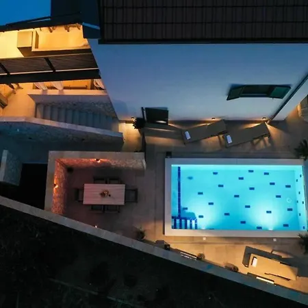 Vala, 4*, Sea View & Private Heated Pool Pridraga