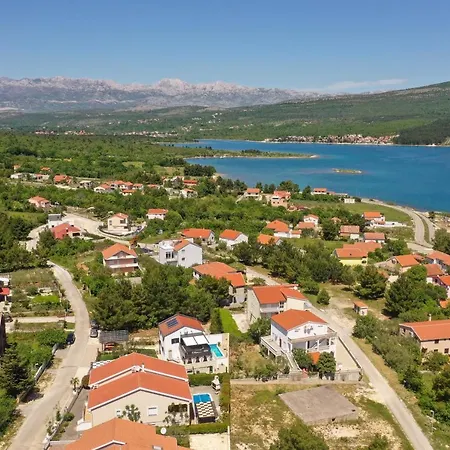 Vala, 4*, Sea View & Private Heated Pool *